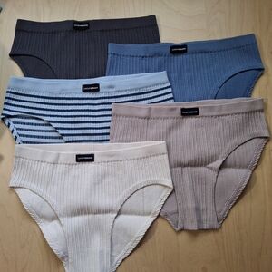 BNWOT Lucky Brand Ribbed Bikini panties set